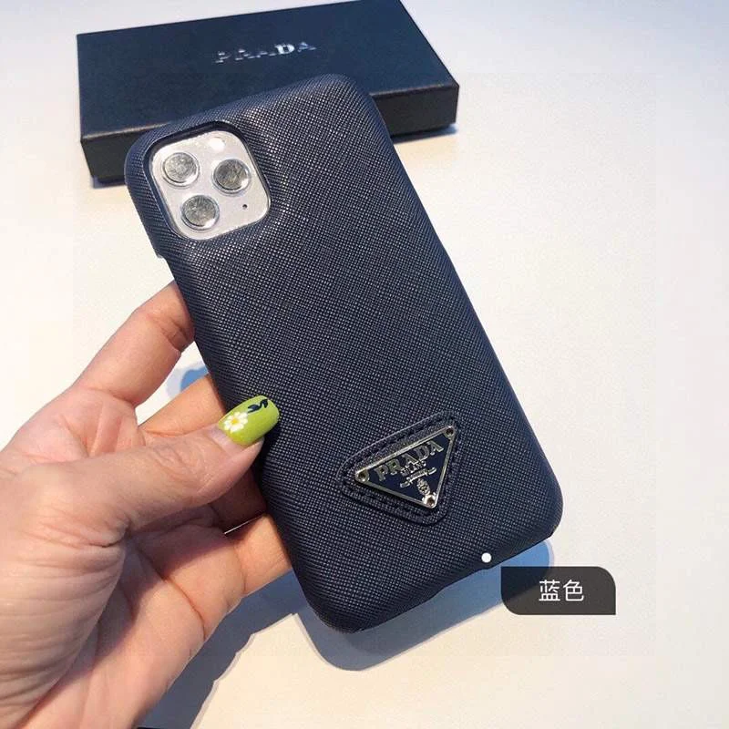 送料込 プラダ ケース コピー トライアングルロ レザーiPhone12/proケース pum41888