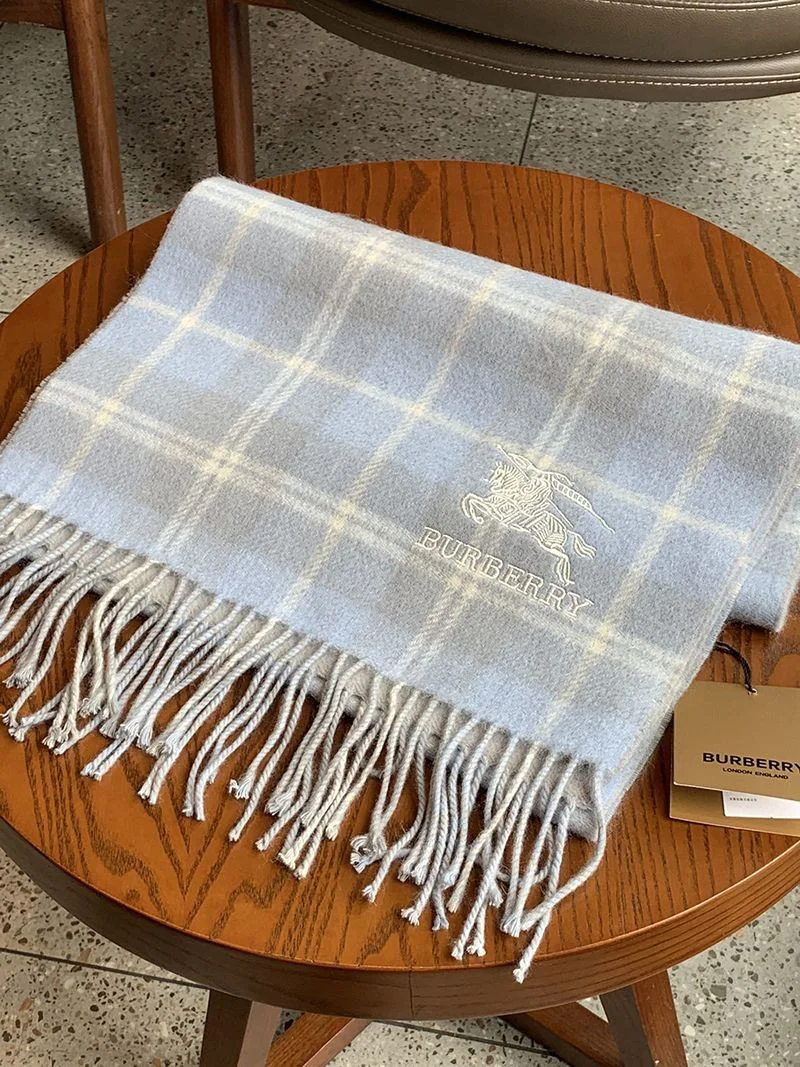 完売必至バーバリー クラシック カシミヤ チェック マフラー コピー Bap77862