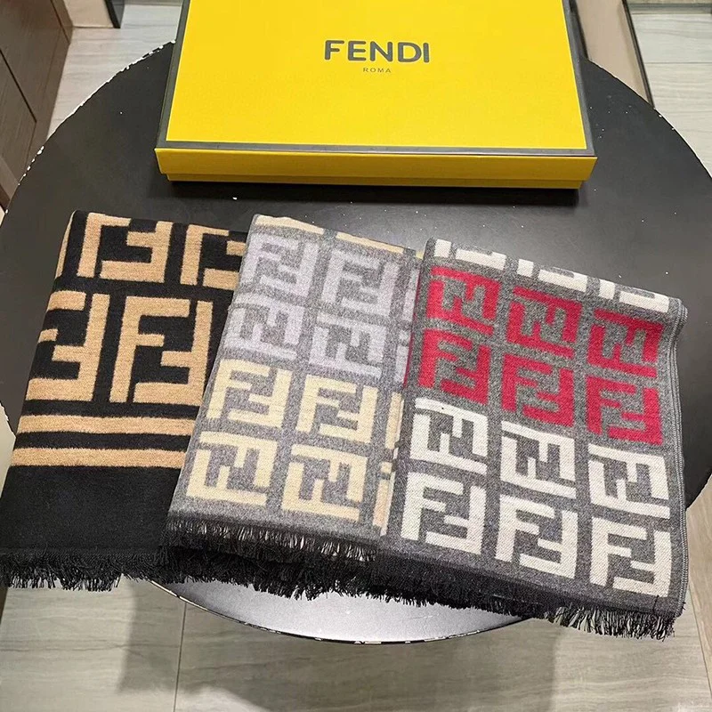 ☆超人気☆ フェンディ マフラー コピー スカーフ ウール インターシャ タッセル fer38630