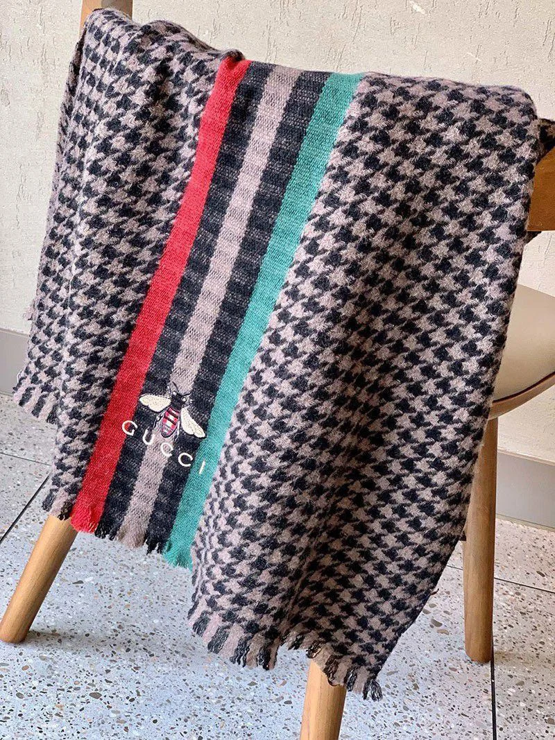 完売必至 グッチ 男女OK!GGマークコピー チェックストライプ ウールマフラー gua69797