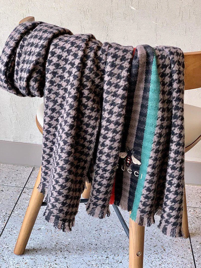 完売必至 グッチ 男女OK!GGマークコピー チェックストライプ ウールマフラー gua69797