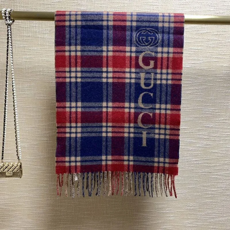 超話題!グッチ チェック 偽物 カシミヤ スカーフ guo40072