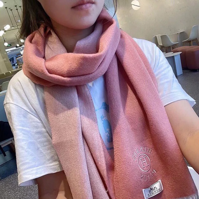 大人気!!新色エルメス カシミアストール ダブルフェイス マフラー 偽物 ert36771