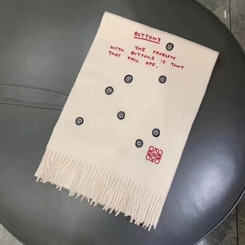大人気!お洒落に♪ ロエベ カシミア マフラー コピー los66574