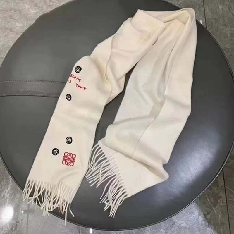 大人気!お洒落に♪ ロエベ カシミア マフラー コピー los66574