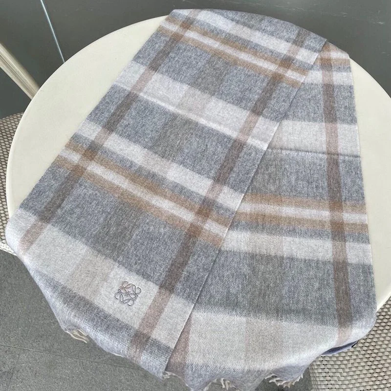入手困難ロエベ ストライプ スカーフ 偽物(カシミヤ) lob97671