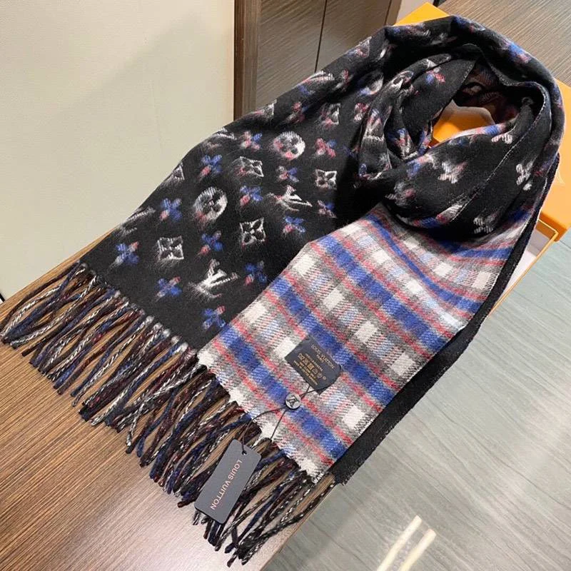 人気 ルイヴィトン カシミヤ タッセル マフラ 偽物 vug00262