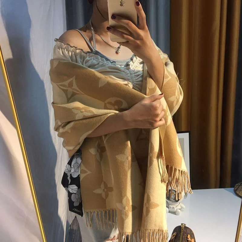 超希少!ルイヴィトン カシミヤ タッセル マフラ コピー 早い者勝ち♡ vuh67003