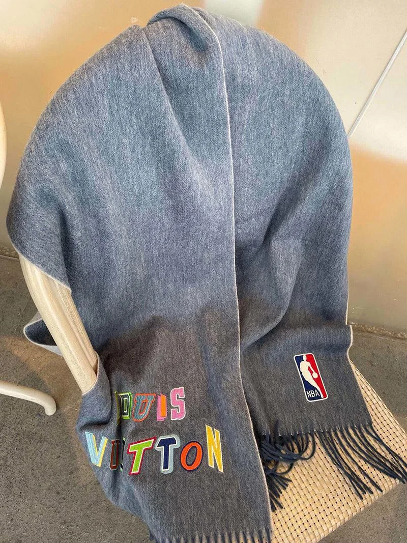 春もの新作 ルイヴィトン☆LVxNBAコラボ マフラー コピー vuj35183