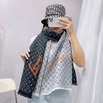 マフラー vux21233 スーパーコピー