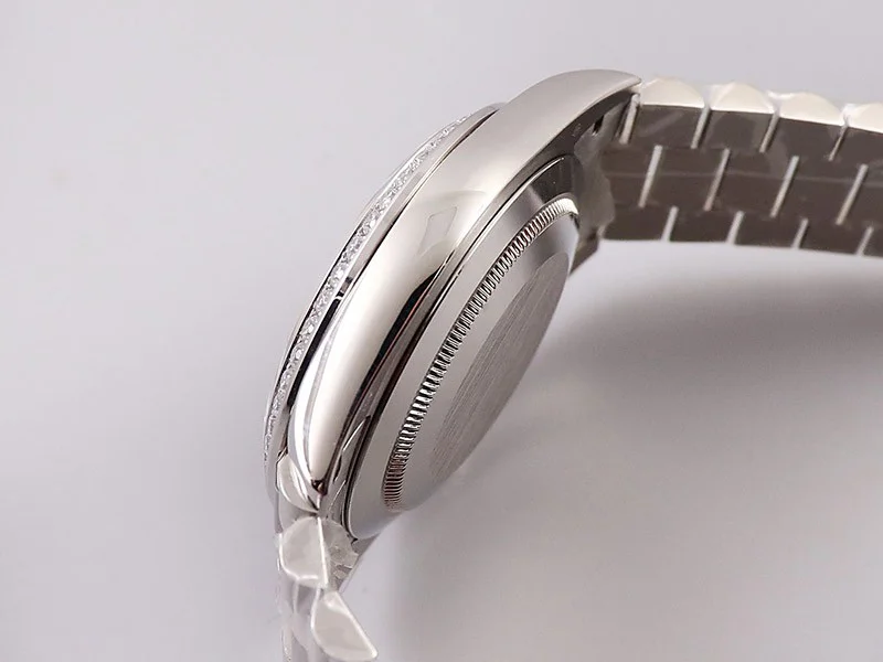 ロレックスROLEX スーパーコピー デイデイト腕時計 40mm ブラック メンズ 228349RBR