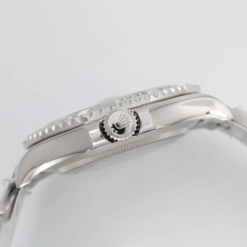 Rolex ロレックス ヨットマスター 時計 スーパーコピー ダークロジウム 126622