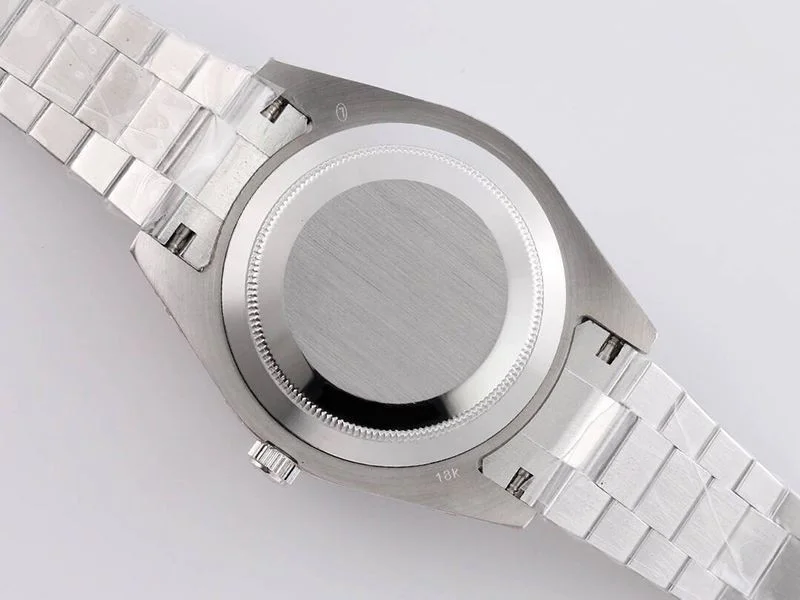 ロレックス ROLEX 時計 偽物 39MM メンズ レッド 全面ダイヤ デイデイト roh51246