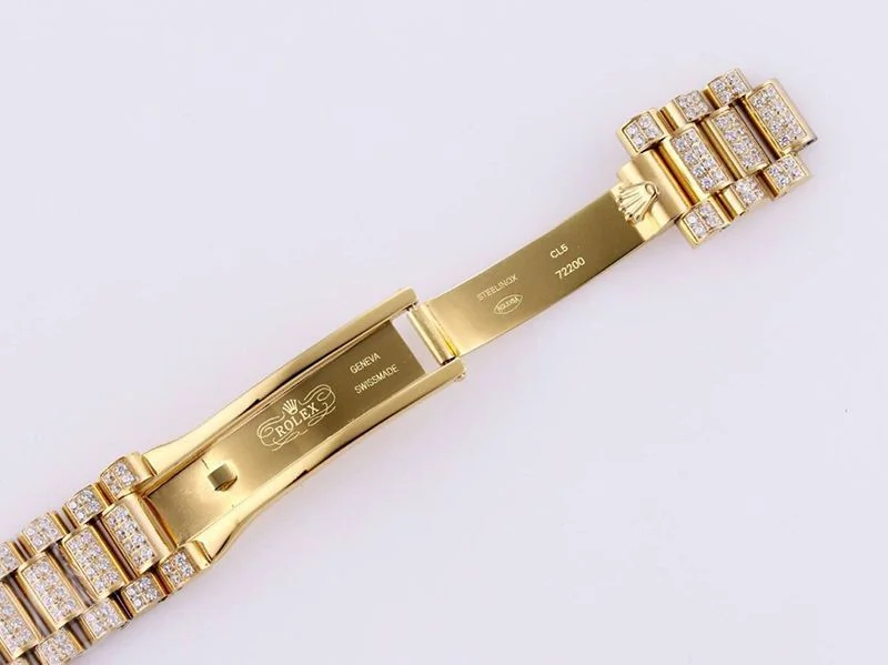 ROLEX ロレックス 偽物時計 デイデイト 39MM メンズ シャンパン 全面ダイヤド roh66055