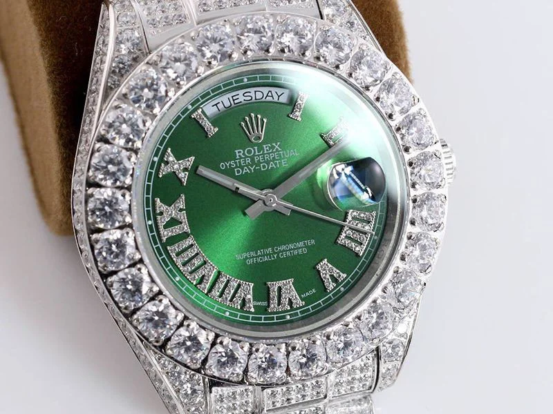 ロレックスROLEX スーパーコピー 腕時計 オイスター パーペチュアル 39 メンズ グリーン 全面ダイヤ roi63736