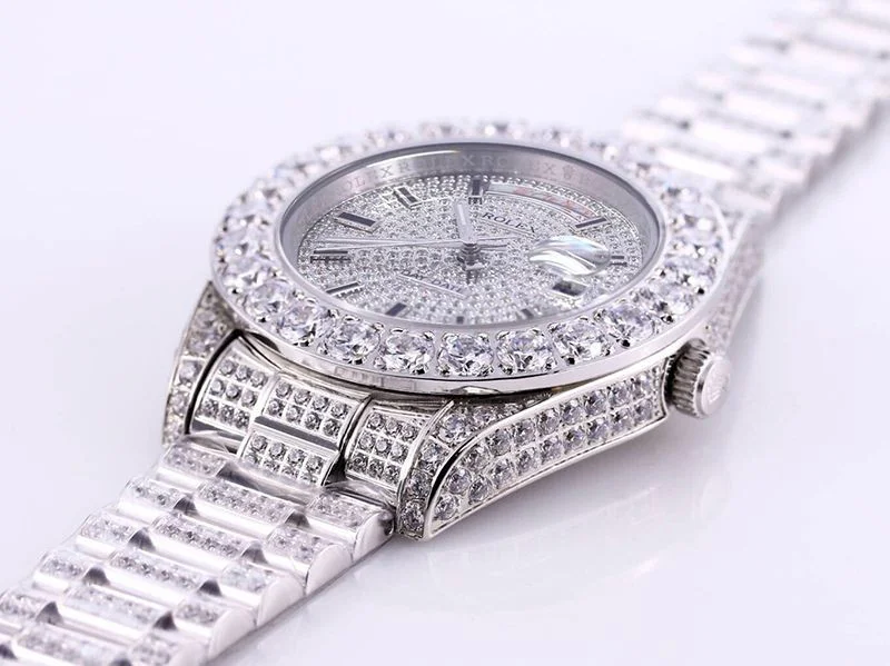 ロレックス ROLEX 時計 偽物 デイデイト 39MM メンズ シルバー 全面ダイヤ roj83110