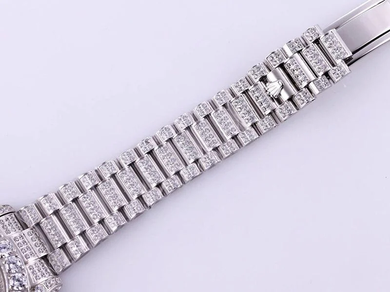 ロレックス ROLEX 時計 偽物 デイデイト 39MM メンズ シルバー 全面ダイヤ roj83110