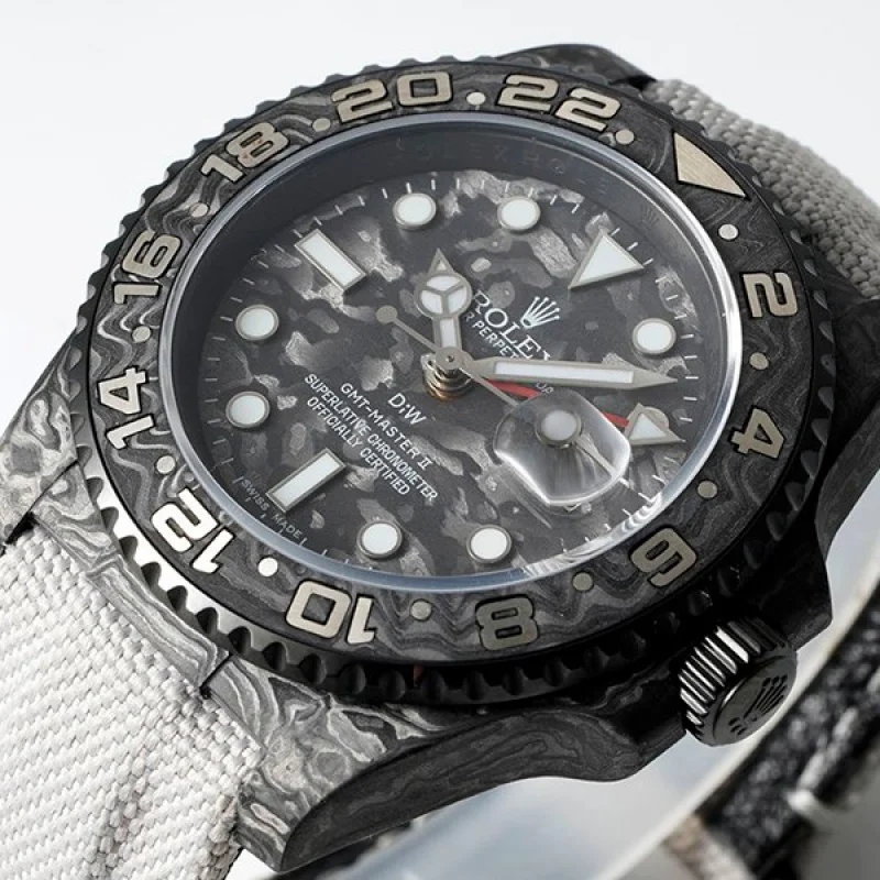 2023新作 Rolex ロレックス コピー 時計 DiW カーボン GMTマスター Ⅱ "ALL CARBON BLACK" ros98266