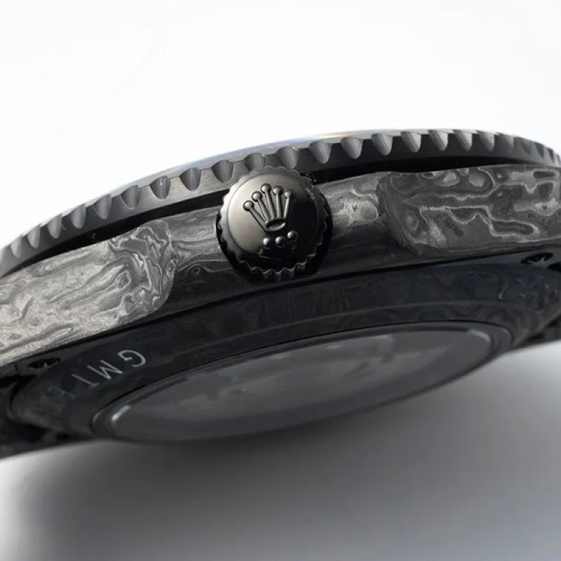 2023新作 Rolex ロレックス コピー 時計 DiW カーボン GMTマスター Ⅱ "ALL CARBON BLACK" ros98266