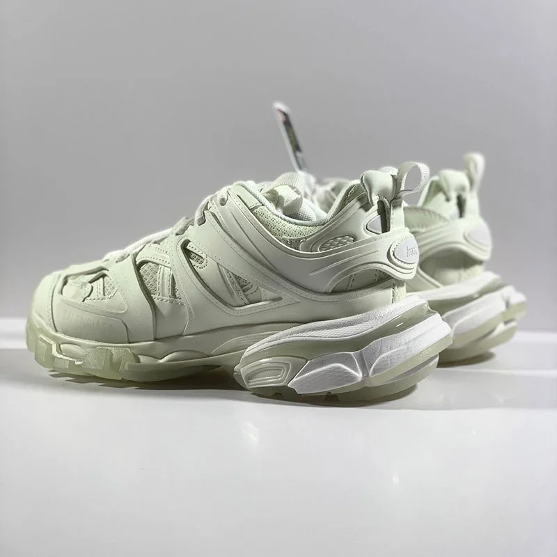 人気No1 バレンシアガ スニーカー コピー TRACK SNEAKER リサイクルソール 542436W3FE39000