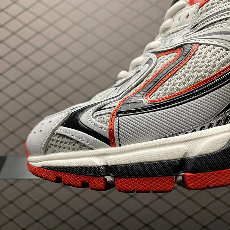 【日本未発売】[バレンシアガ Xパンダースニーカー コピー]SNEAKERS X-PANDER★ 653870W2RA21000