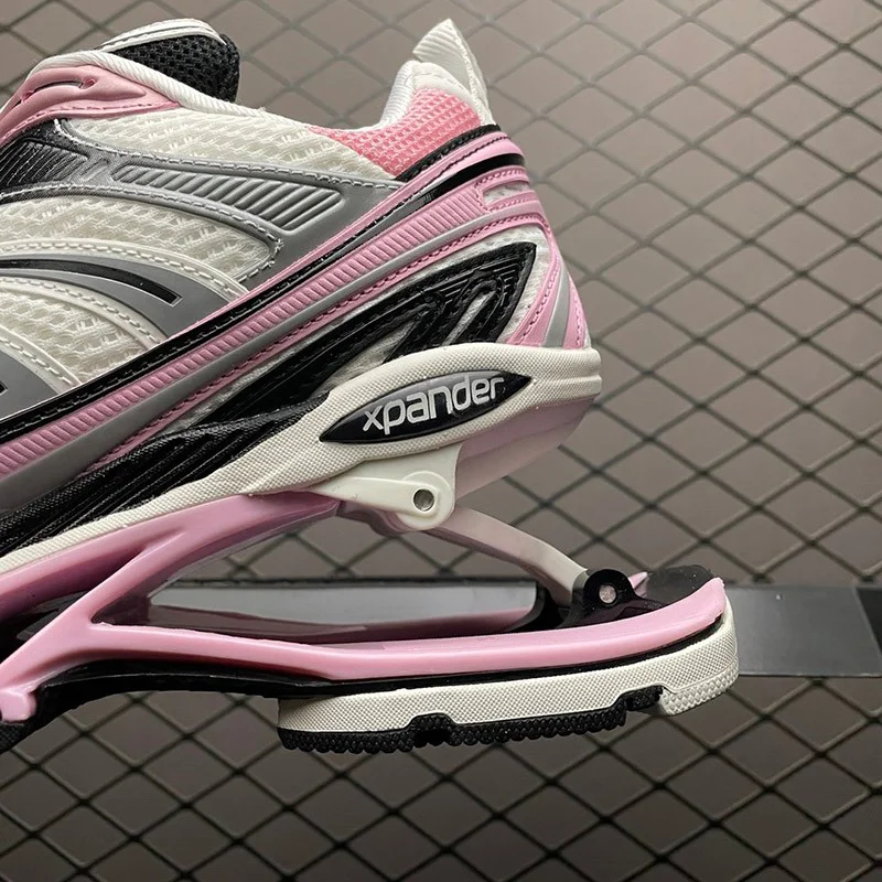 欲しい♡超限定♪ [バレンシアガ Xパンダースニーカー コピー]SNEAKERS X-PANDER★ 653870W2RA29000