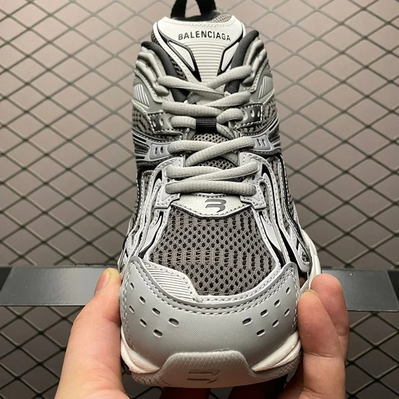 秋冬新作 [バレンシアガ Xパンダースニーカー 偽物]SNEAKERS X-PANDER★ 653870W2RA212