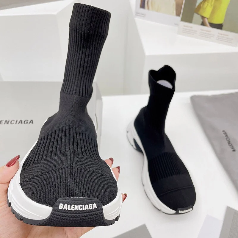 秋冬新作 バレンシアガ スニーカー コピー Speed 3.0 BBロゴ入り ソールユニット 654466W2DN1