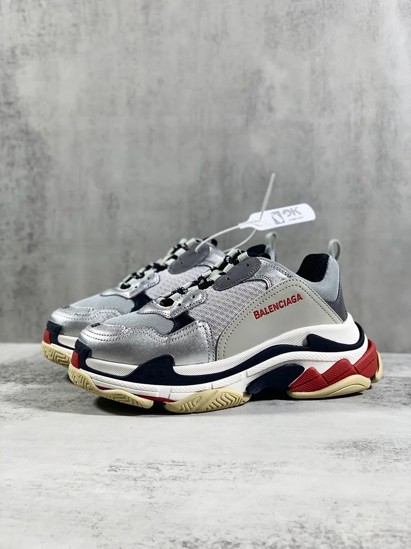 追跡付き発送 バレンシアガ Triple S 偽物 スニーカー トリプルソール bae25599