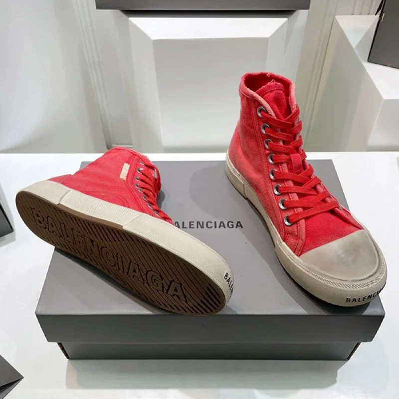 目を惹くカラーバレンシアガ 偽物 PARIS HIGH TOP スニーカー レッド bap22382