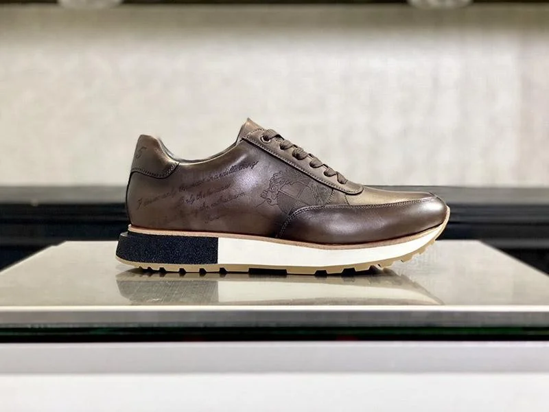 定番人気ベルルッティ レザースニーカー偽物プレイタイムスクリット bei78614