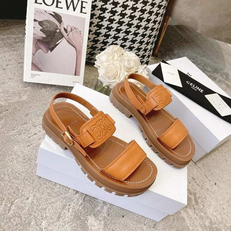 日本未入荷【セリーヌ 偽物】CLEA TRIOMPHE クレア トリオンフサンダル 345623023C04LU