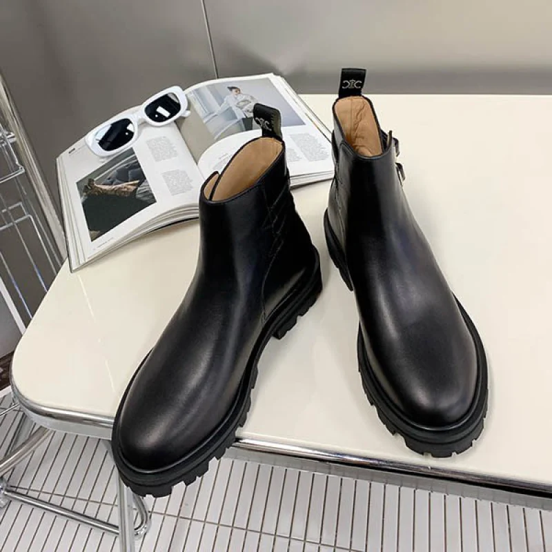 追跡付 セリーヌ バックル ショートブーツ 偽物 Ceq85750
