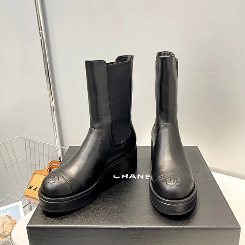 世界中で大人気♪シャネル ミッドブーツ 偽物 shf79078