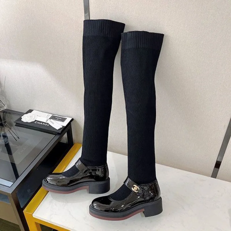 これからの季節にヘビロテ確定！シャネルロングブーツ コピー shn46843