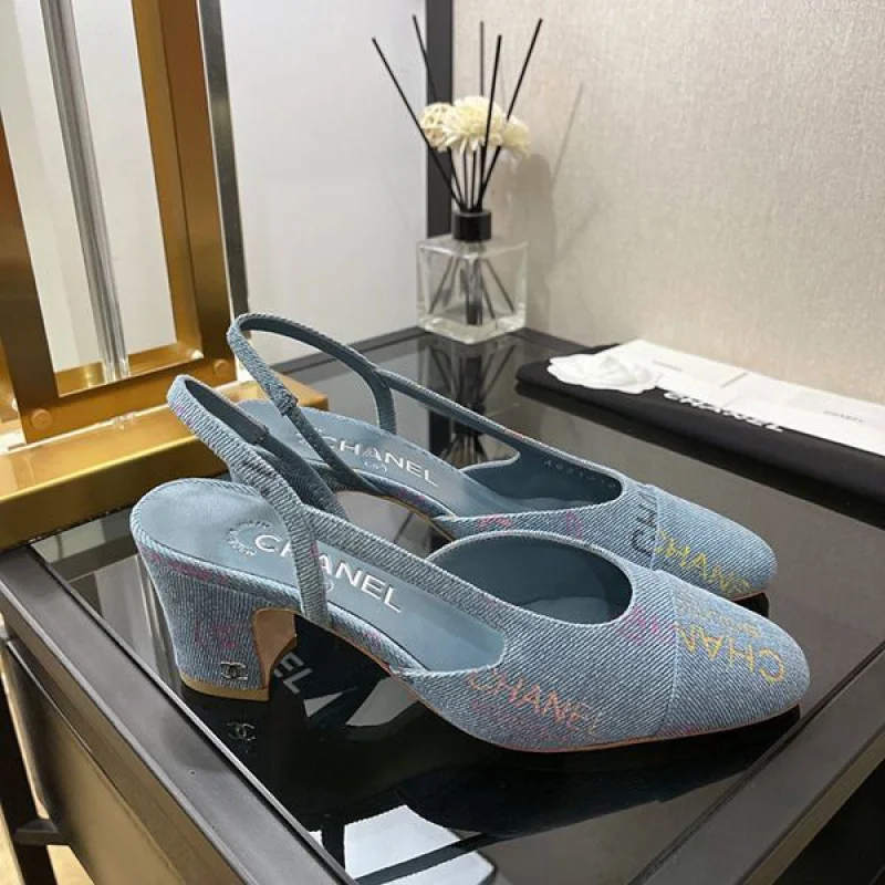 美脚が際立つ♡シャネル 超レア シャネル パンプス スーパーコピー shr96017