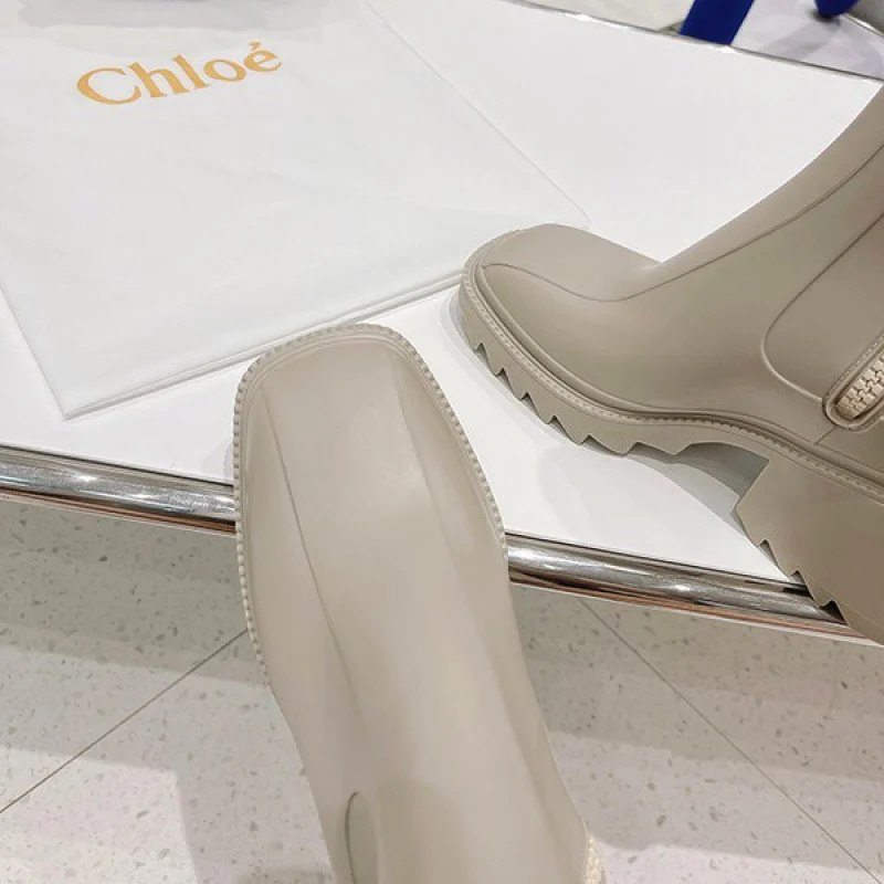 超話題!クロエ“betty”レインブーツ 偽物 CHC22A239Z228U