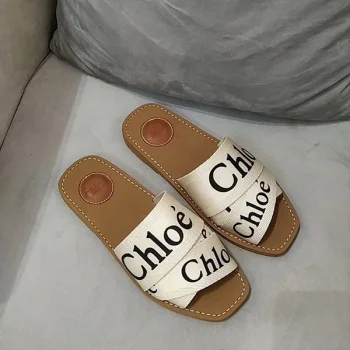 靴 CHC19U18808101 スーパーコピー
