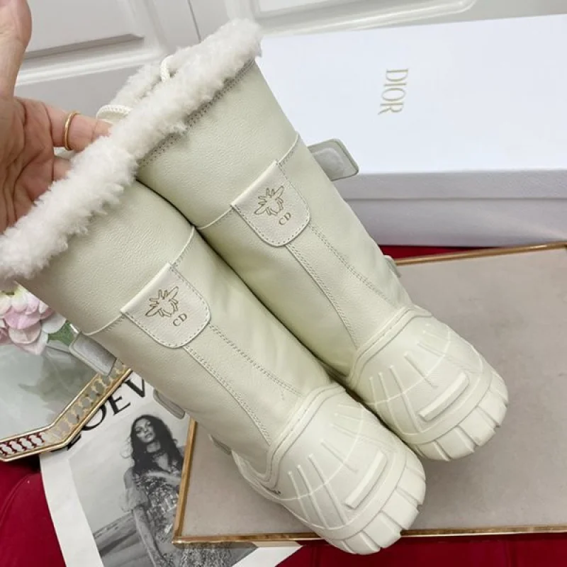 入手困難品！ディオール もこもこ ブーツ コピー dej34368