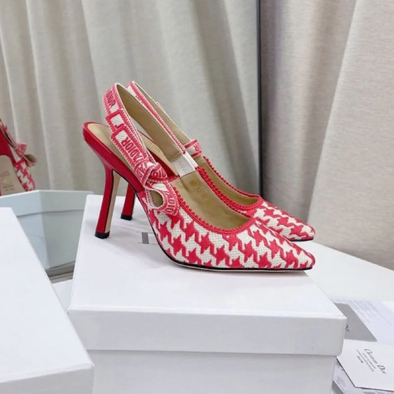 可愛いディオール 偽物 スリングバックパンプス テクニカルファブリック den84378