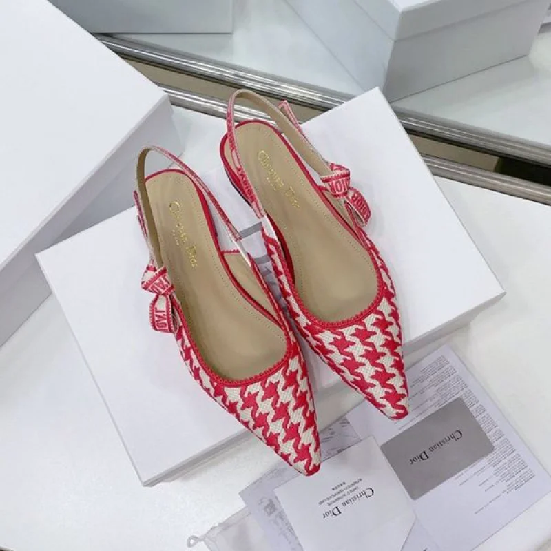 可愛いディオール 偽物 スリングバックパンプス テクニカルファブリック den84378