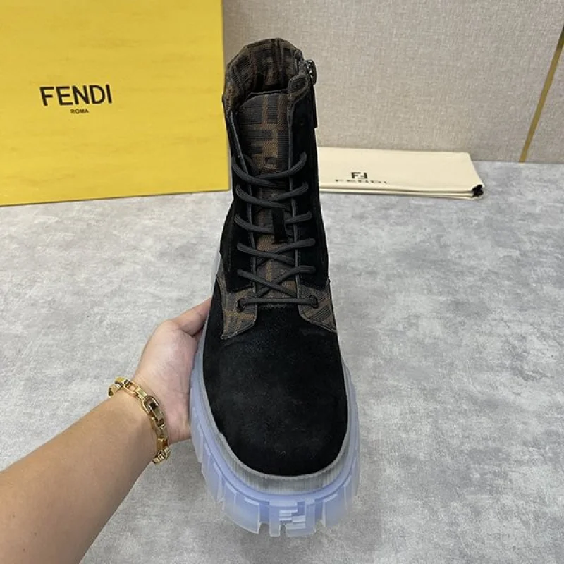 超希少！フェンディ ショートブーツ 偽物 【人気商品】 fef49896