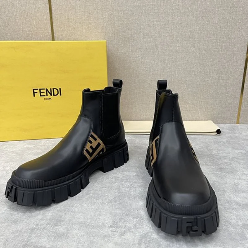 注目度抜群！フェンディ レザーブーツ コピー 高品質 fei17639