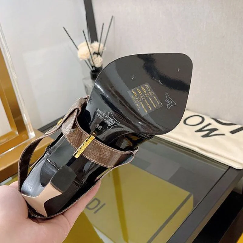 フェンディ ネオプレンFFストラップブーツ fej18532