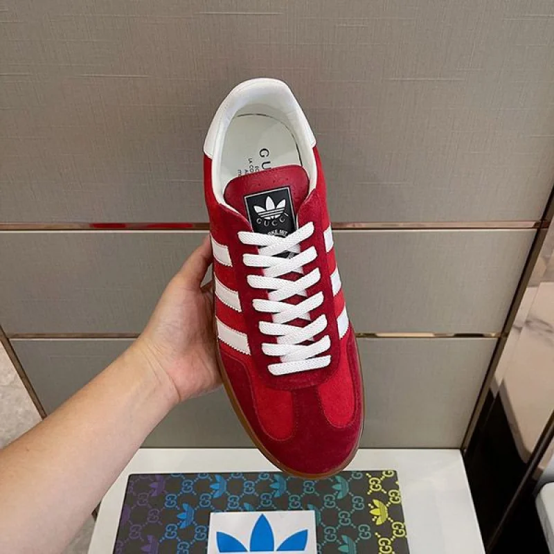 超話題!アディダス グッチ コラボ スニーカー コピー guh99771