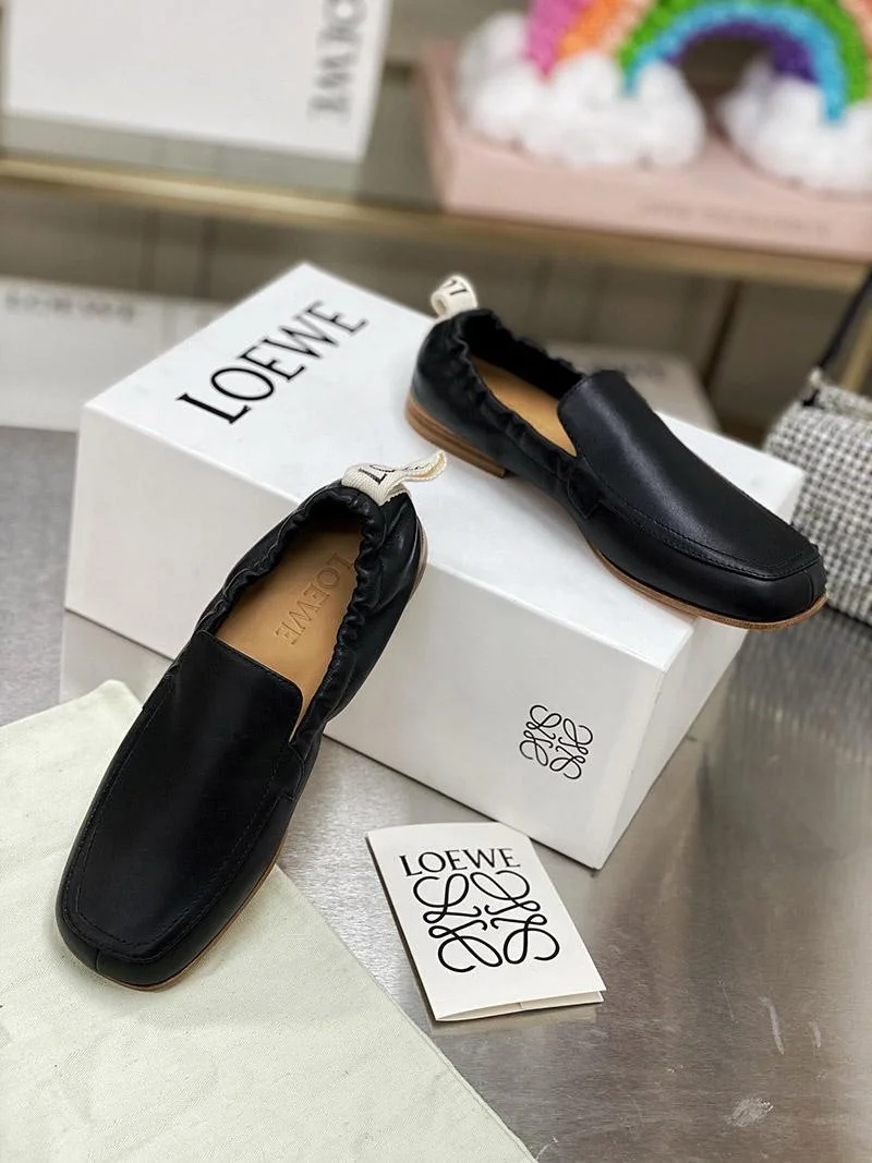 世界中で大人気♪ ロエベ ソフトダービー偽物 Soft Derby loc14123