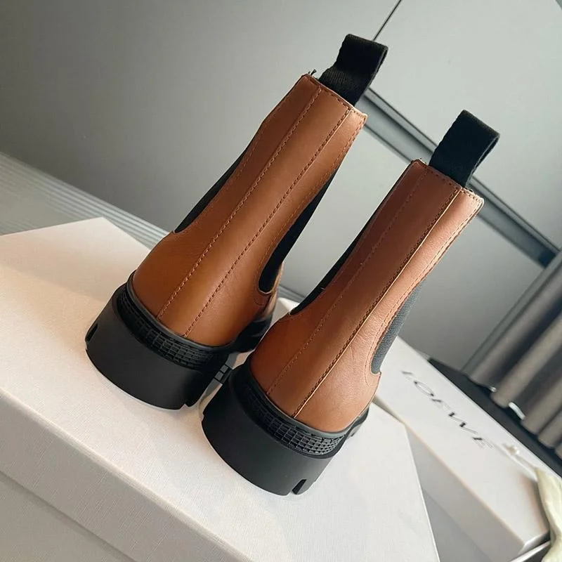 世界中で大人気♪ロエベ ブーツ コピー CHELSEA BOOT カーフ サイドゴアブーツ loh33544