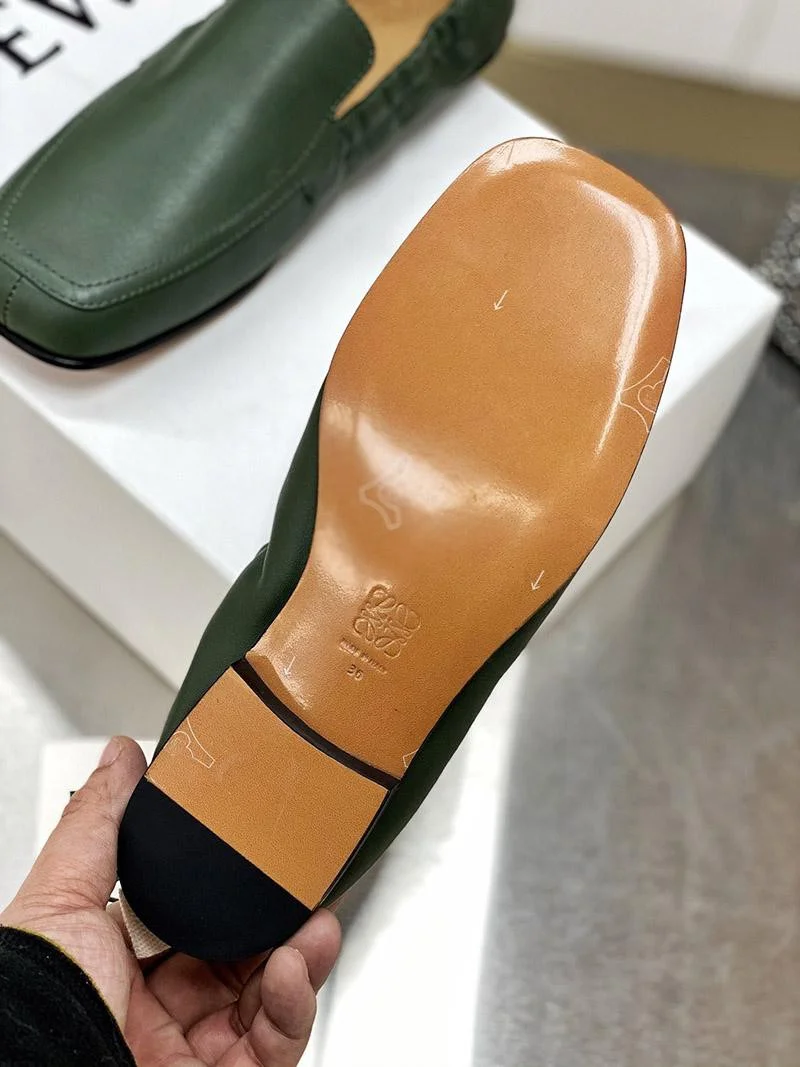 希少色 新作！ロエベ ソフトダービー偽物 Soft Derby lor73321