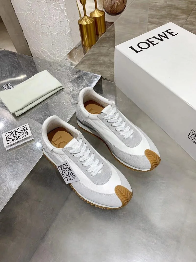 定番人気 ロエベ フロー ランナー スニーカー コピー loy82703