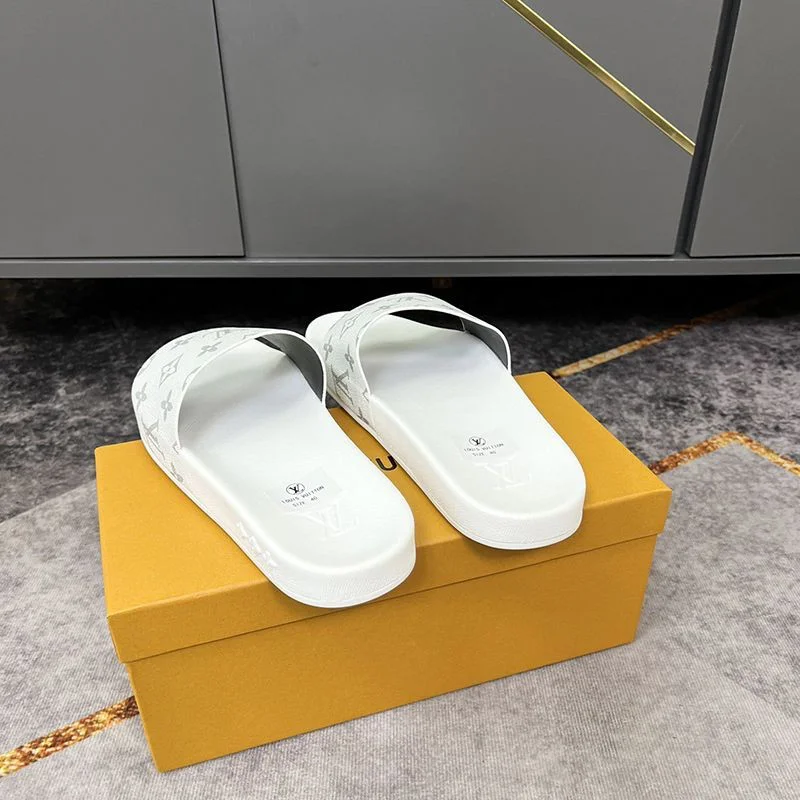 大人気!早く届く ルイヴィトン サンダル コピー サンバス ライン ミュール vuj35421